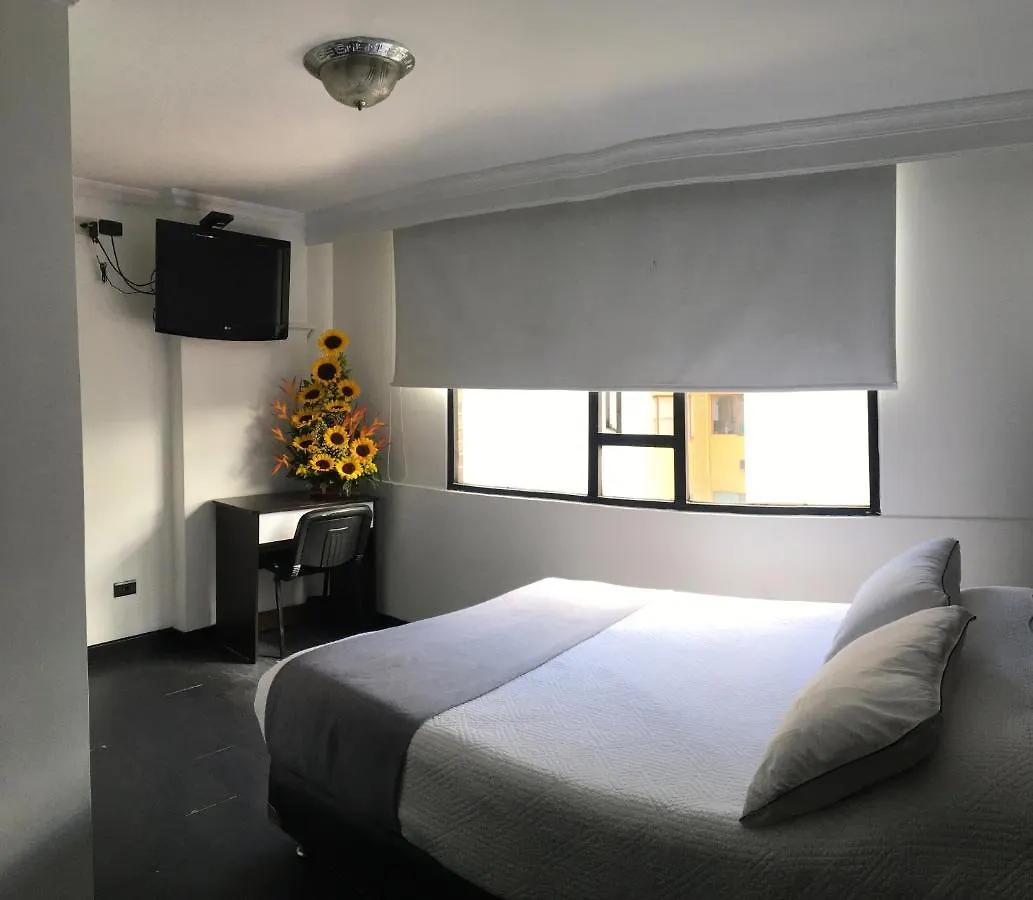 ***  Hotel Ejecutivo Av La Esperanza 波哥大 哥伦比亚
