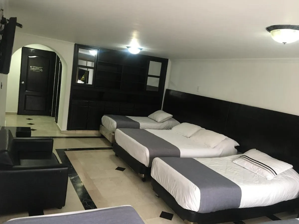 Hotel Ejecutivo Av La Esperanza 波哥大